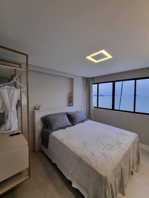 Lindo Apto Frente Mar Novinho 2suites+garagem * Balneario Camboriu