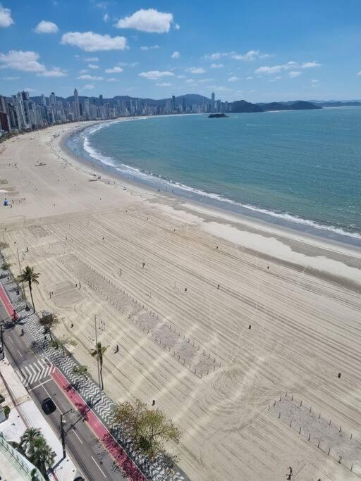 Lindo Apto Frente Mar Novinho 2suites+garagem *